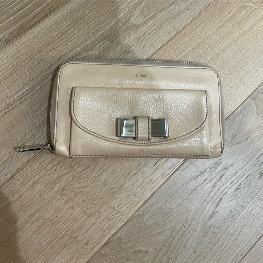 ❗️Moving SALE❗️Chloe Wallet Purse Long in Beige